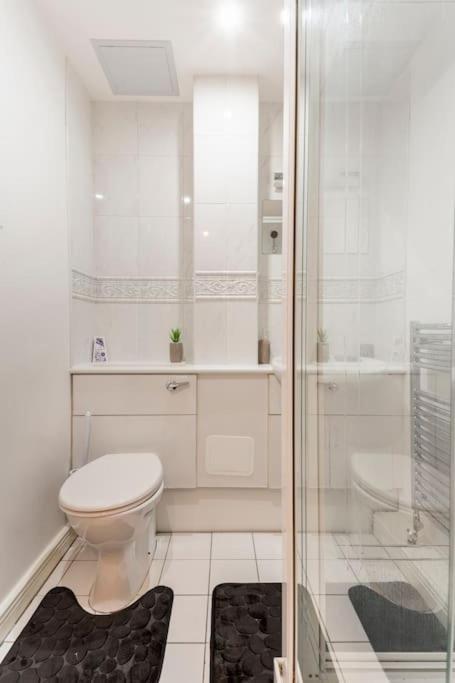 Stunning Flat By Quayside With Balcony!! Lägenhet Newcastle-upon-Tyne Exteriör bild