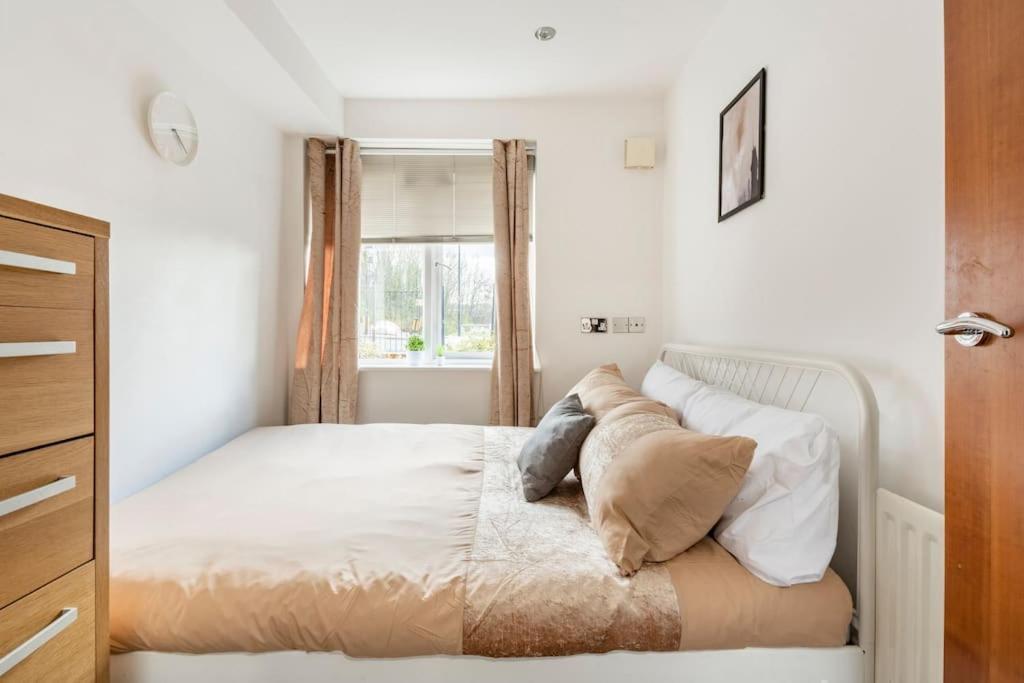 Stunning Flat By Quayside With Balcony!! Lägenhet Newcastle-upon-Tyne Exteriör bild